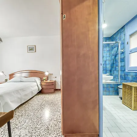 In With Terrace Views * Ρόζες